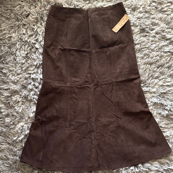 Elegant Brown Suede Skirt